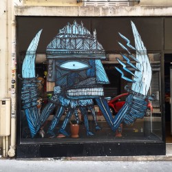 BAULT - mural street art - Place de la Republique Paris