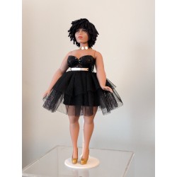 Frantz Brent Harris - Barbie voluptuous - doll maker