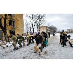 Ukrainian War - Resistance training_ph_repo.jpg