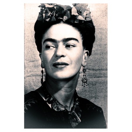 Frida Kahlo - portrait - 1930_pa_vint_bw