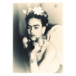 Frida Kahlo - portrait_pa_vint_bw