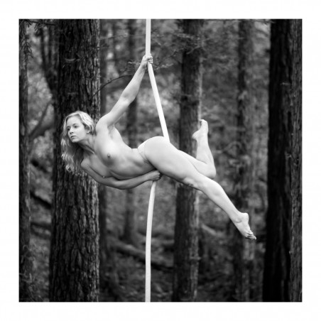 Acey Harper - Acrobats serie 8_ph_bw_nude