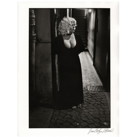 Jane Evelyn Atwood - Pigalle Paris 1976-1979 10_ph_vint_bw_mast_repo